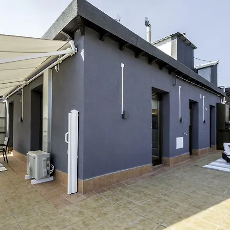 Always Easy I Terraza * San Sebastian